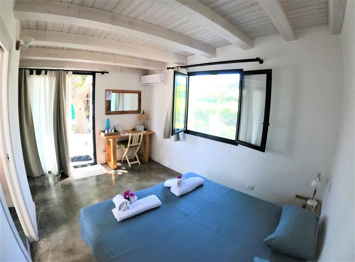 Affittacamere Mayana Sicily - The Suites Santa Maria del Focallo Italia