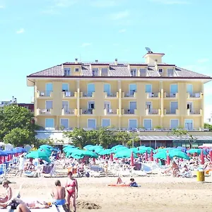 hotel-continental-lido-di-jesolo.hotelinveneto.com/